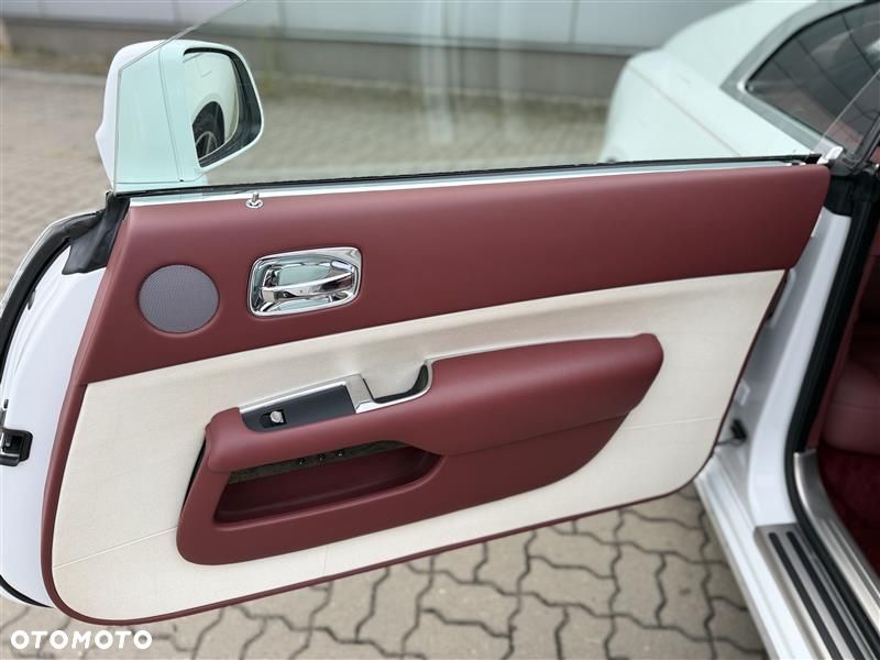 Rolls-Royce Wraith - 8