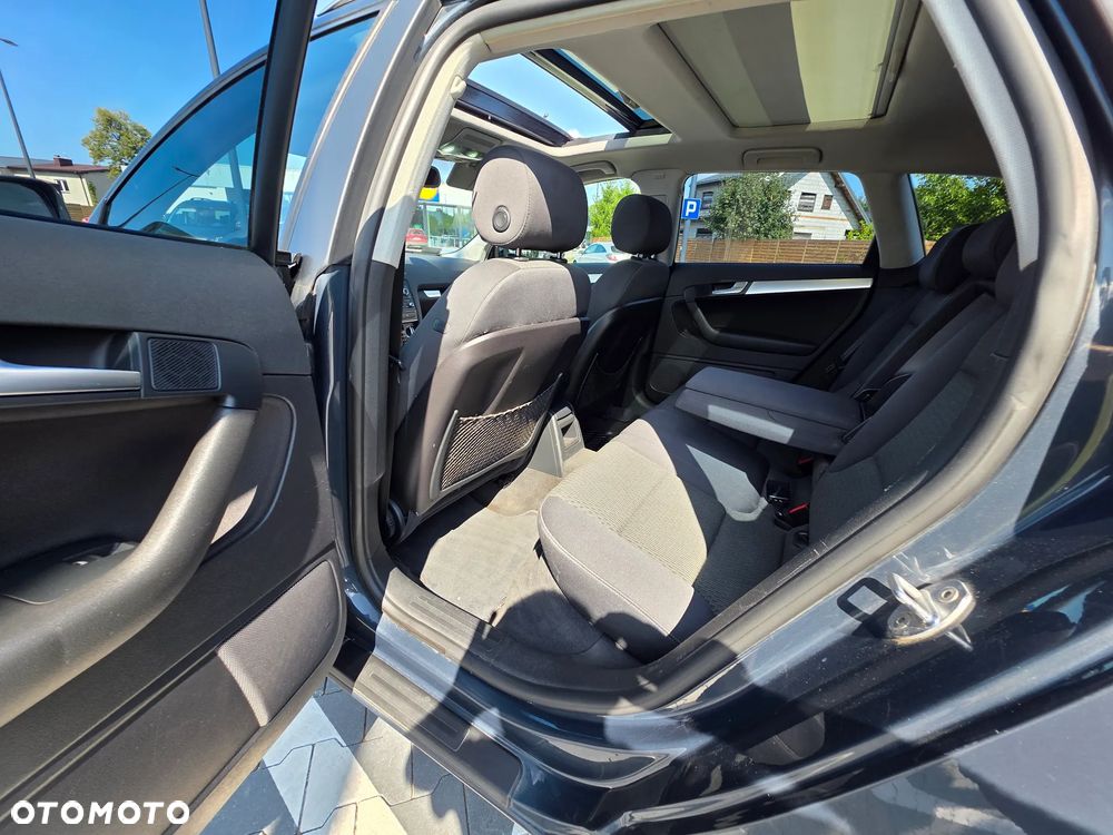 Audi A3 Sportback 1.8 TFSI Quattro Attraction - 9