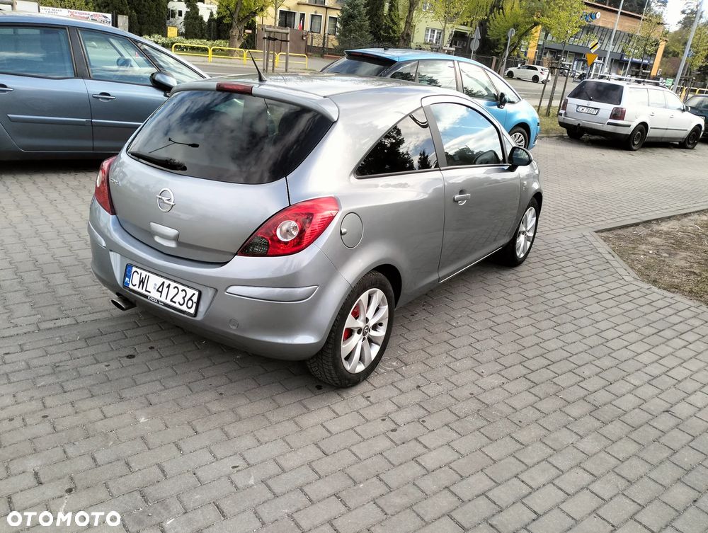 Opel Corsa 1.4 16V Active - 5