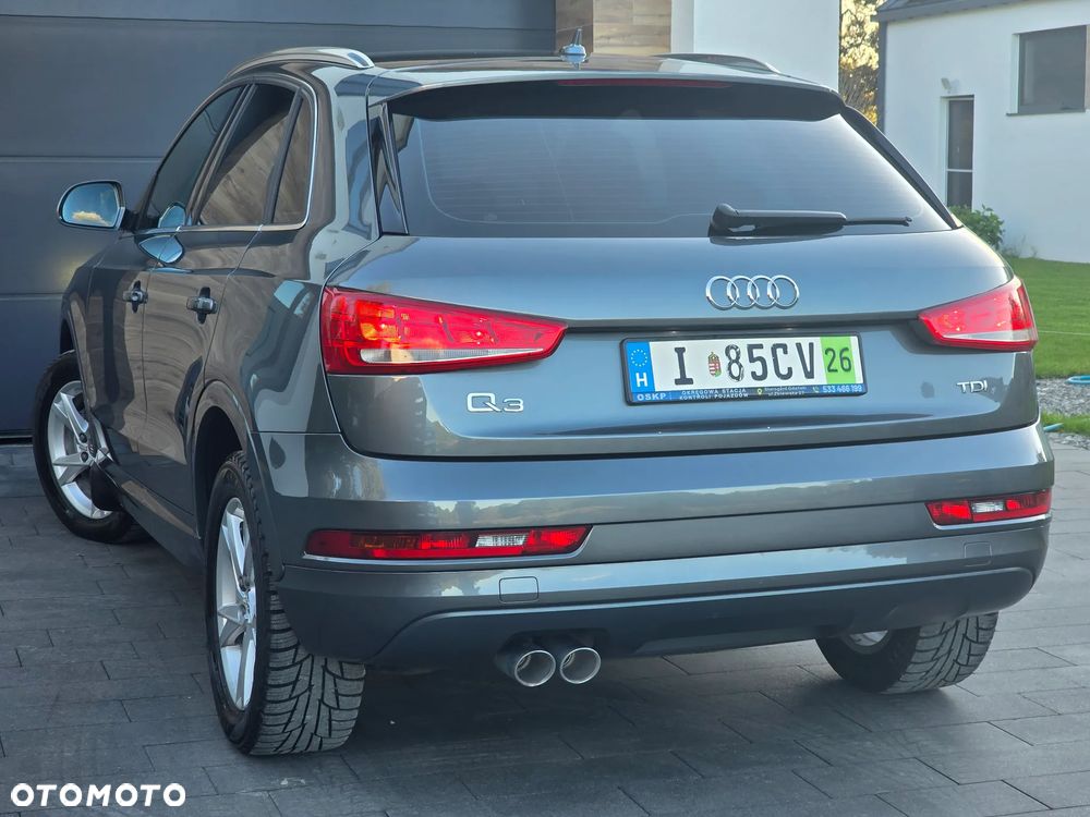 Audi Q3 2.0 TDI Sport S tronic - 24