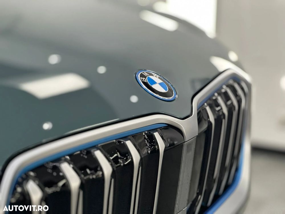 BMW iX1 xDrive30 - 24