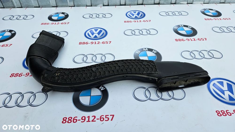 Mercedes C Klasa W205 180 200 1.8 2.0 CGI Dolot powietrza Rura Kierownica Wlot powietrza A2740901000 - 7