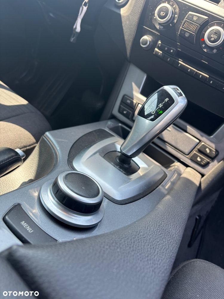 BMW Seria 5 520d - 18