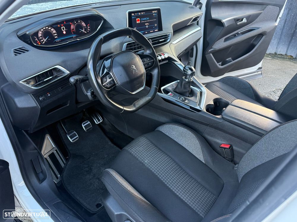 Peugeot 3008 1.5 BlueHDi GT - 20