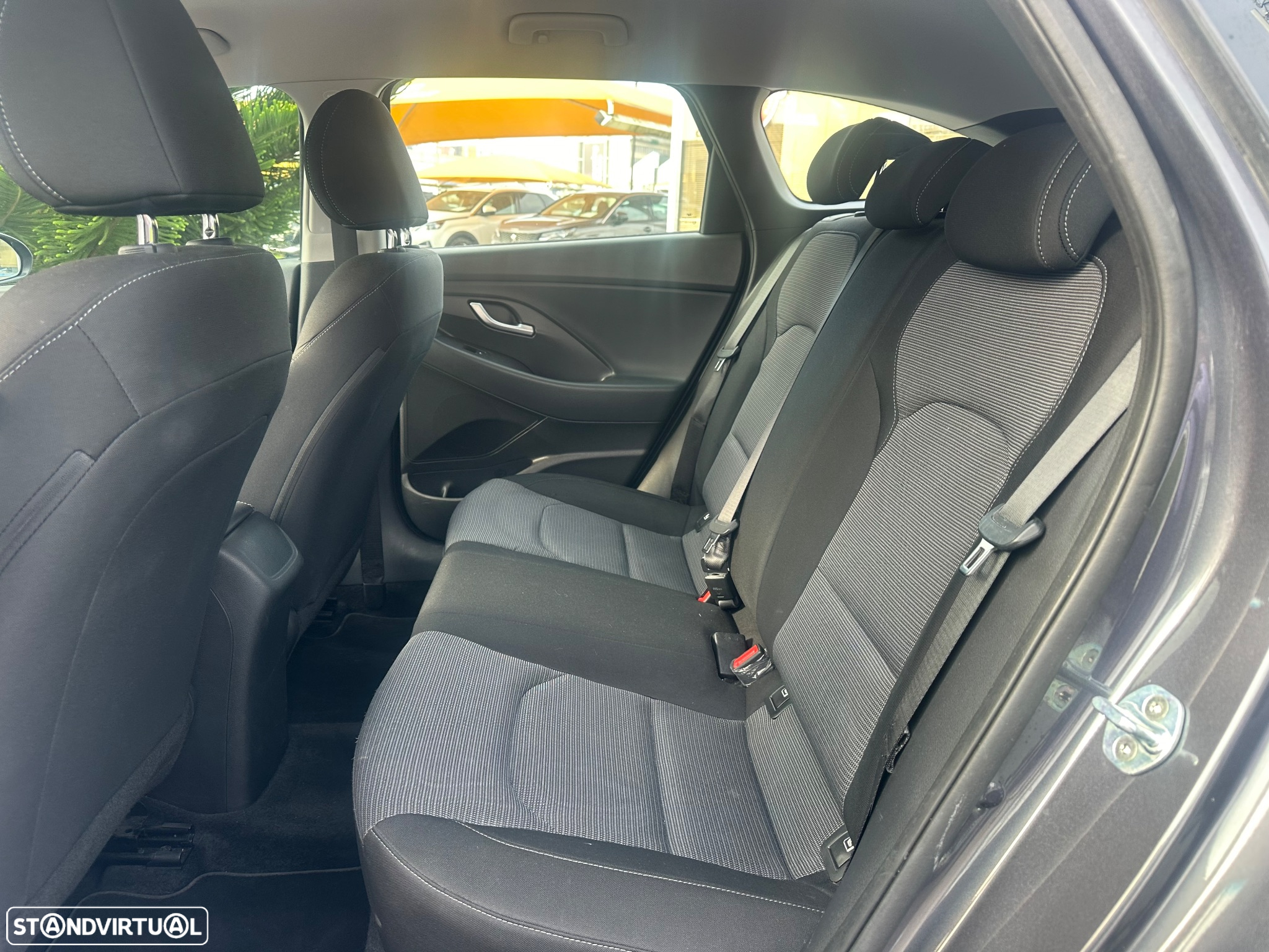 Hyundai i30 SW 1.6 CRDi Style - 36