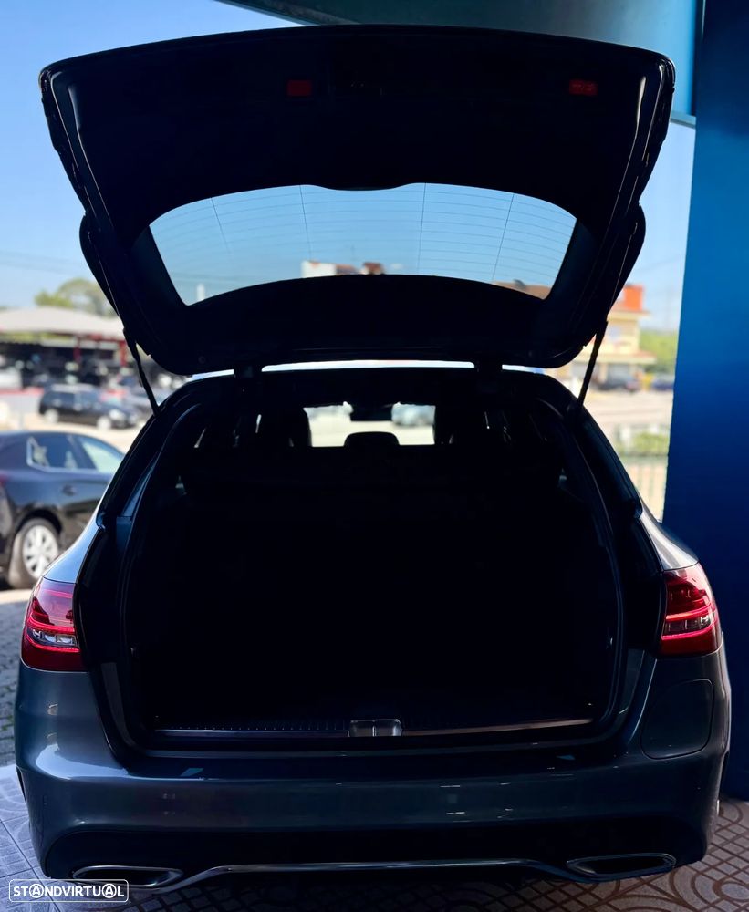 Mercedes-Benz C 300 de AMG Line - 24