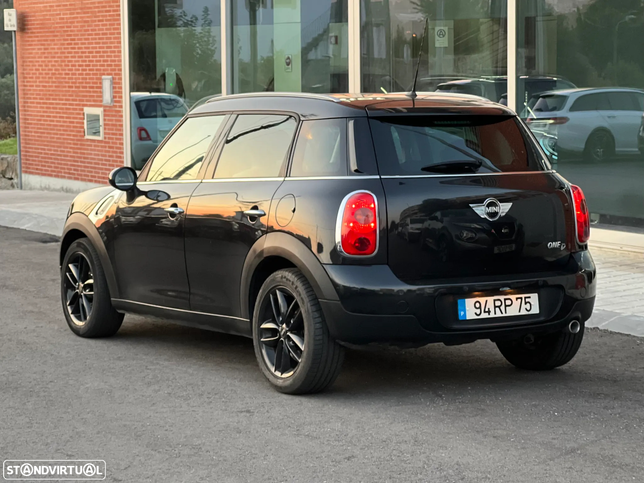 MINI Countryman One D - 12