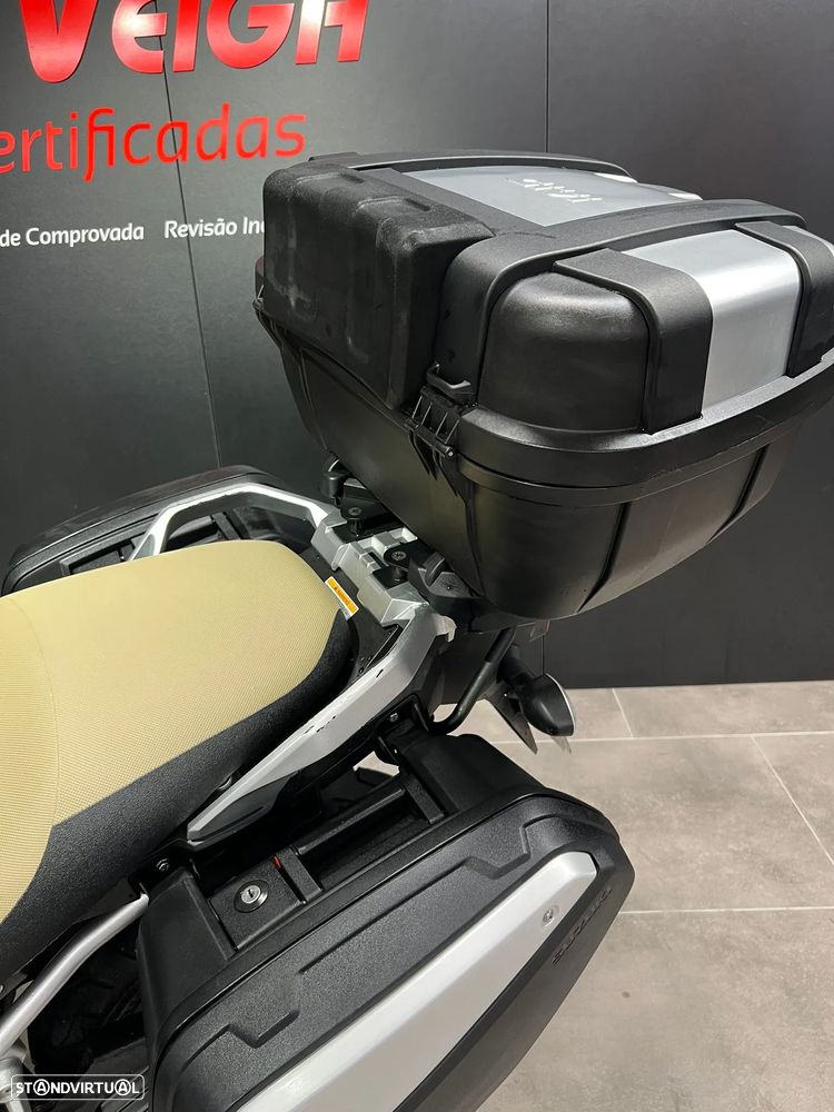 Suzuki DL V-Strom 1000 - 4