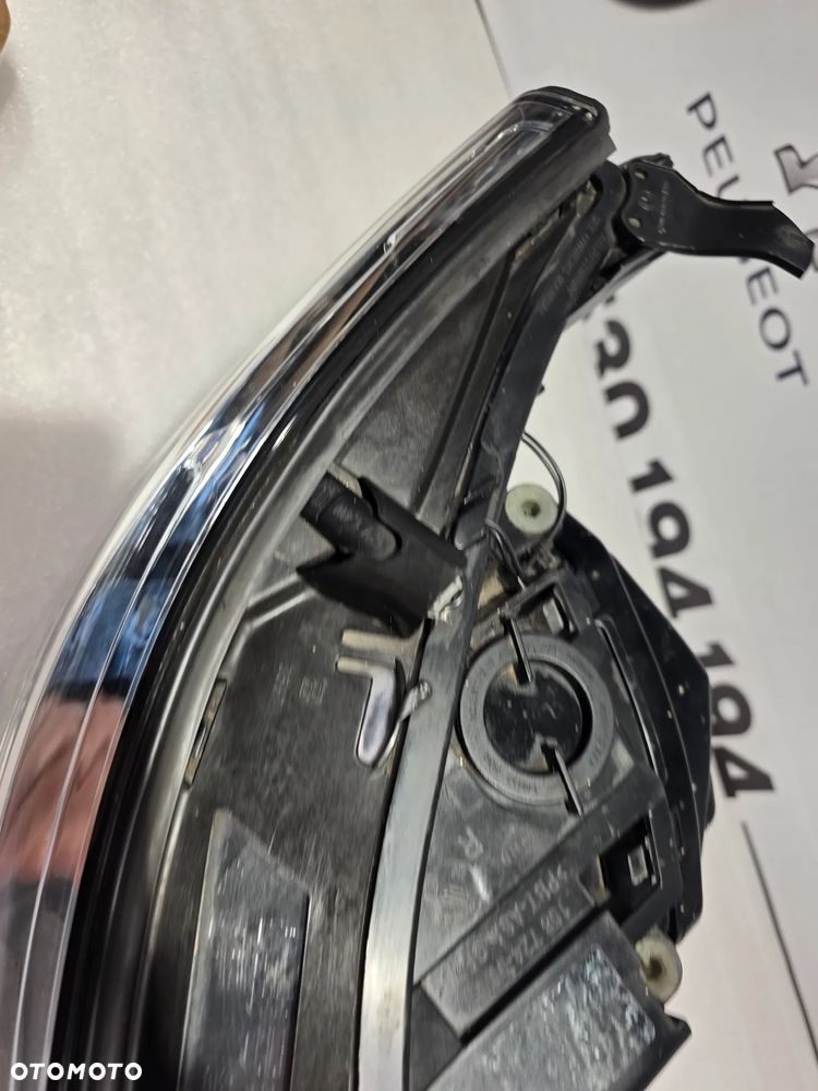 BMW E60 / E61 03-07 XENON SKRĘTNY DYNAMIC PRAWY PRAWA LAMPA PRZEDNIA PRZÓD , NR AUKCJI LPP192 - 13