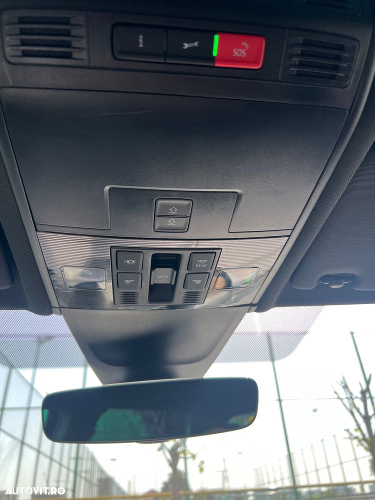 Volkswagen Tiguan - 28