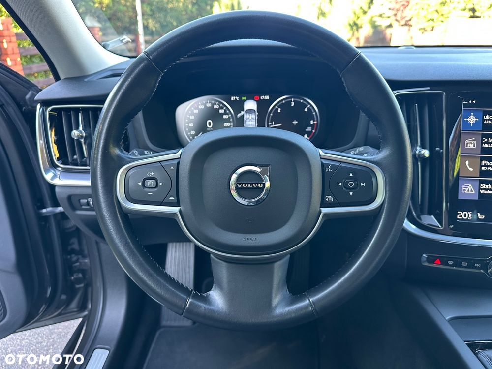 Volvo V60 D3 Drive-E Momentum - 19