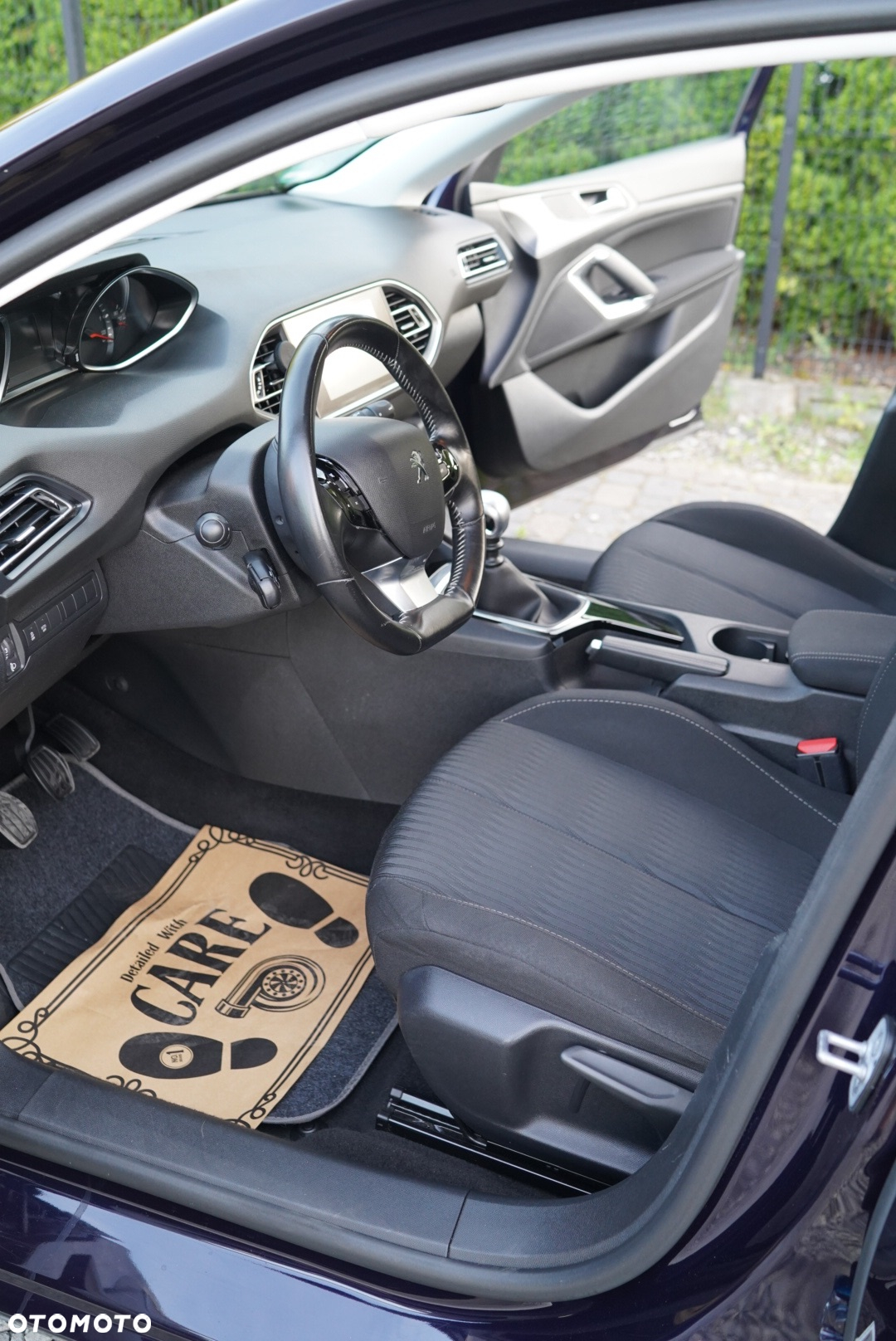 Peugeot 308 1.6 BlueHDi Allure S&S - 8