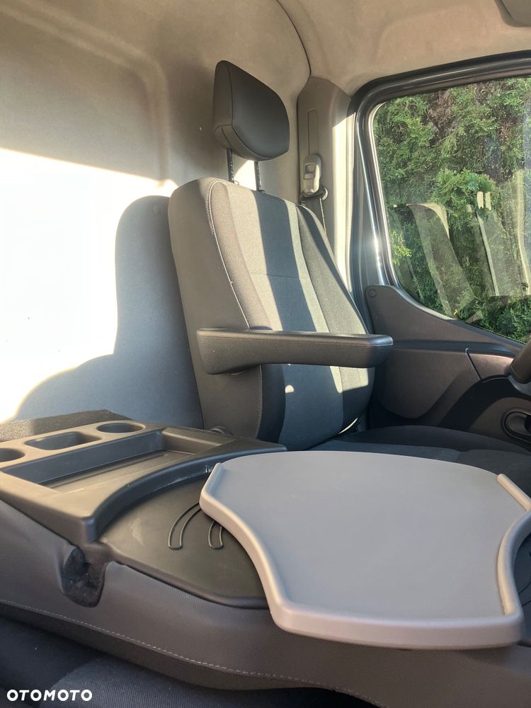 Renault Master - 24