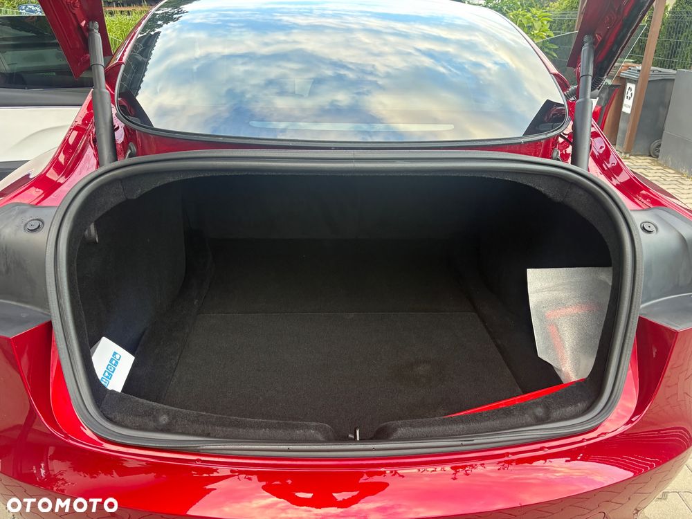 Tesla Model 3 - 20