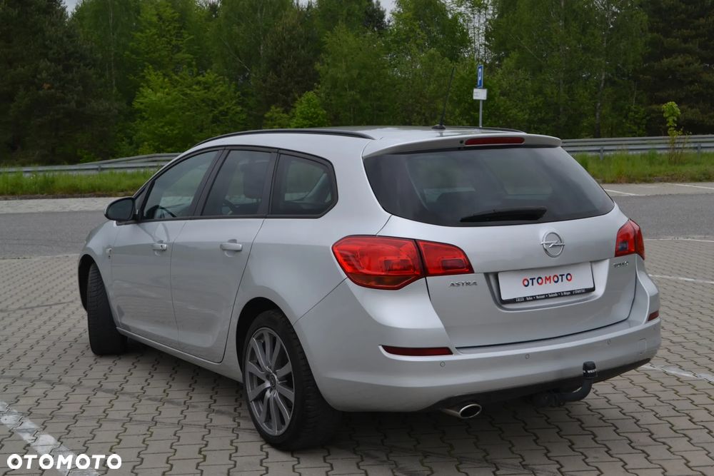 Opel Astra - 4