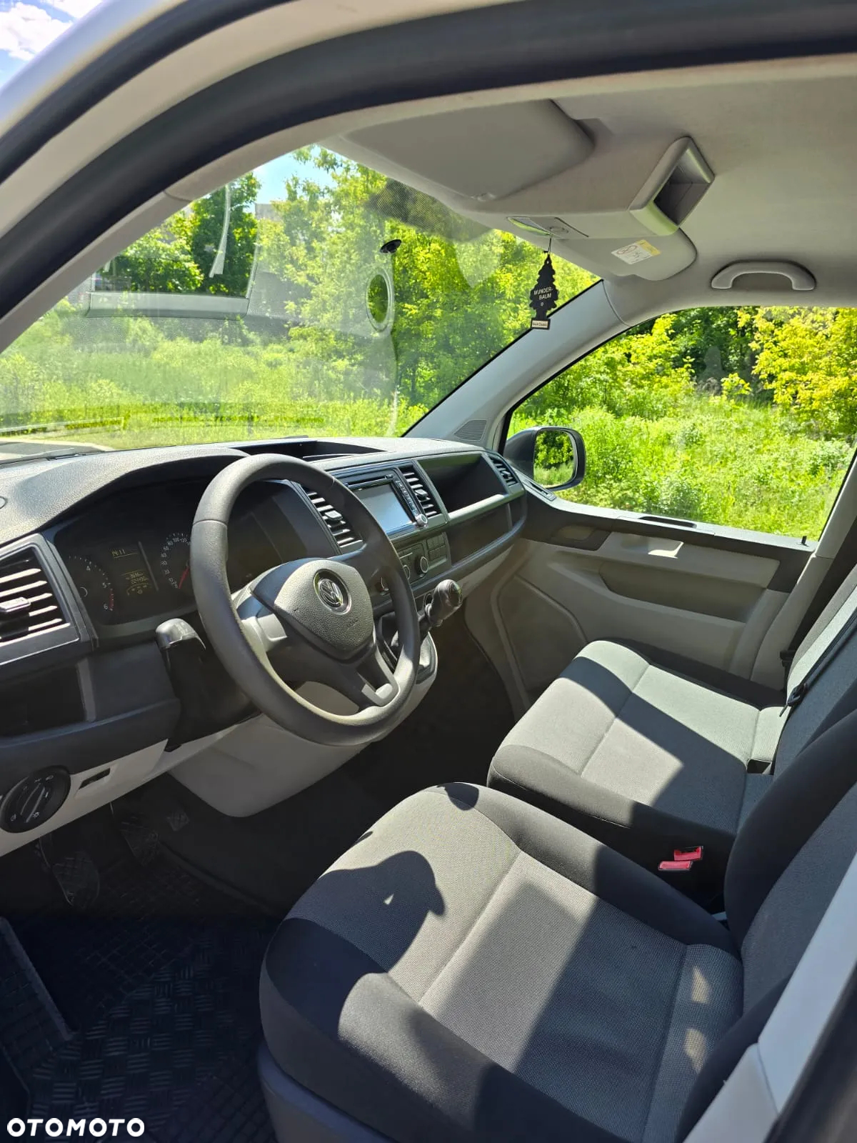 Volkswagen TRANSPORTER T6 - 15
