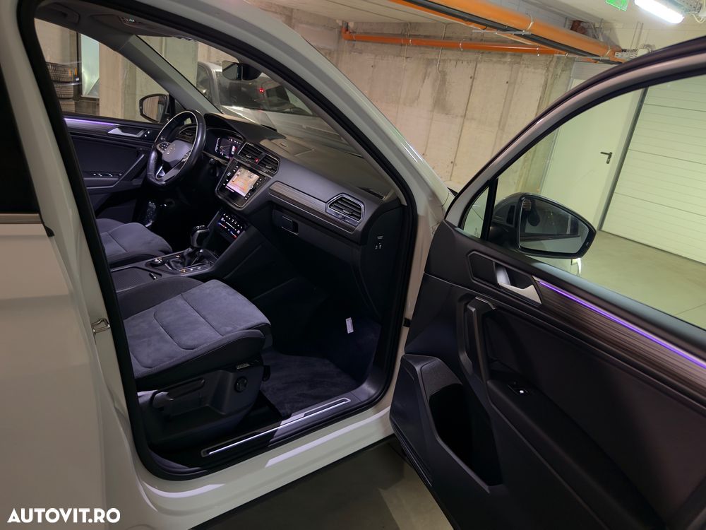 Volkswagen Tiguan 2.0 TDI SCR 4MOTION DSG Elegance - 17