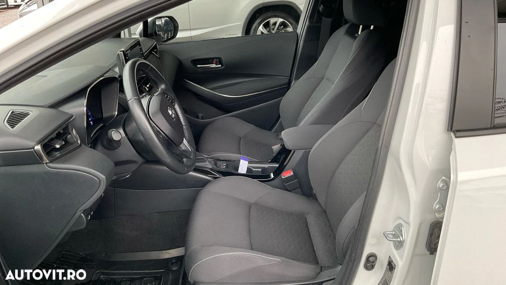 Toyota Corolla 1.8 HSD Dynamic - 13