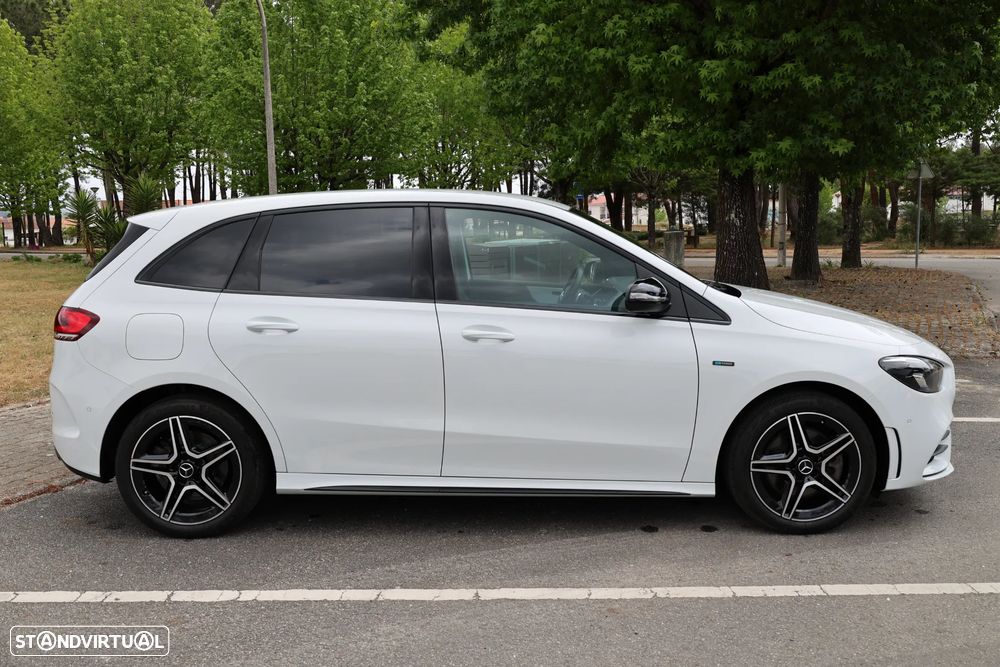 Mercedes-Benz B 250 e 8G-DCT AMG Line - 11