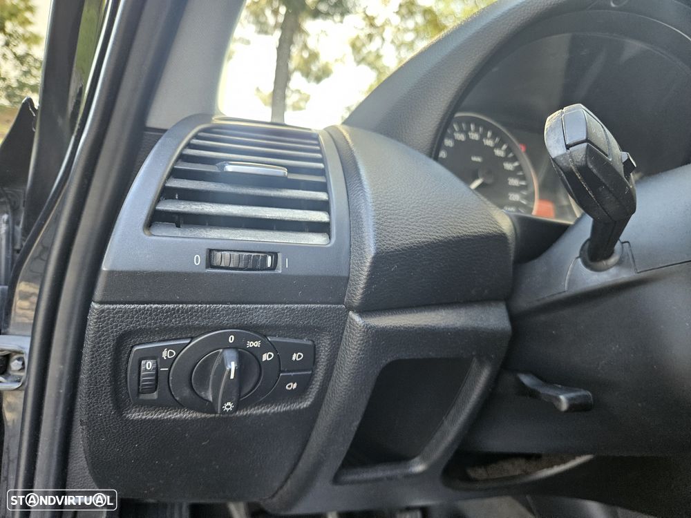 BMW 118 d - 16
