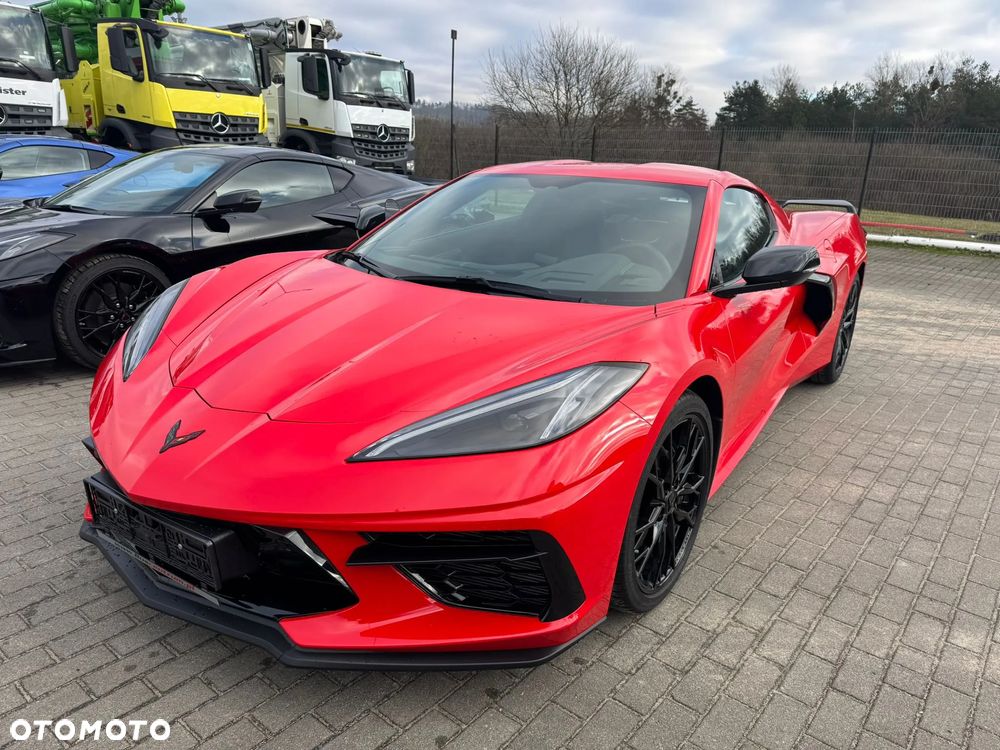 Chevrolet Corvette - 2