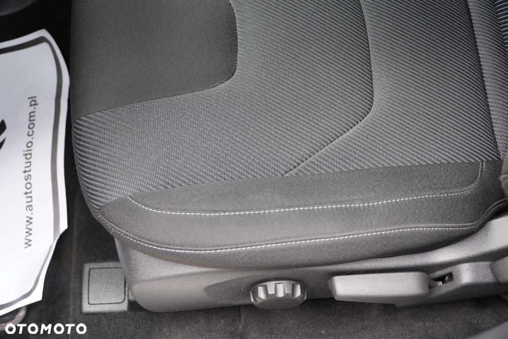 Ford Mondeo - 13