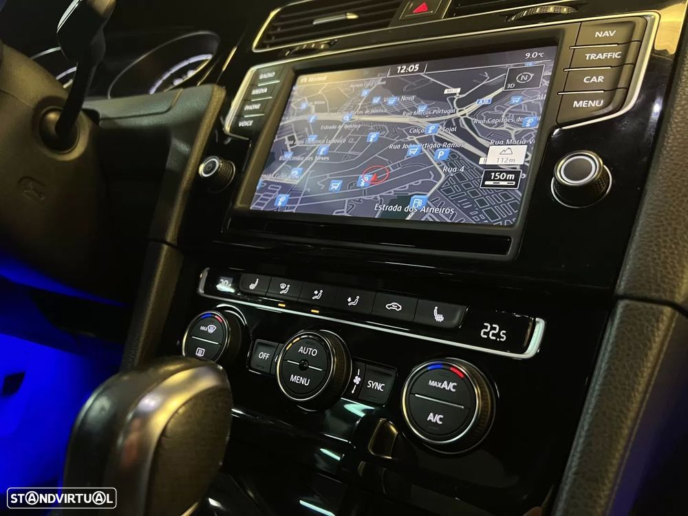 VW Golf 2.0 TSI R DSG - 24