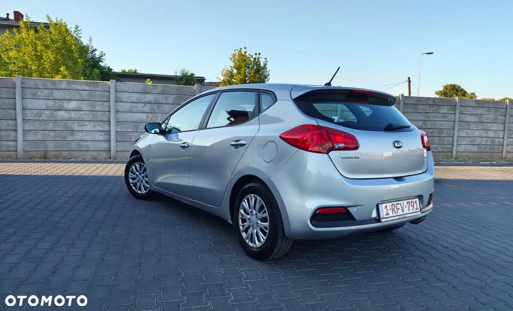 Kia Ceed 1.4 S - 9