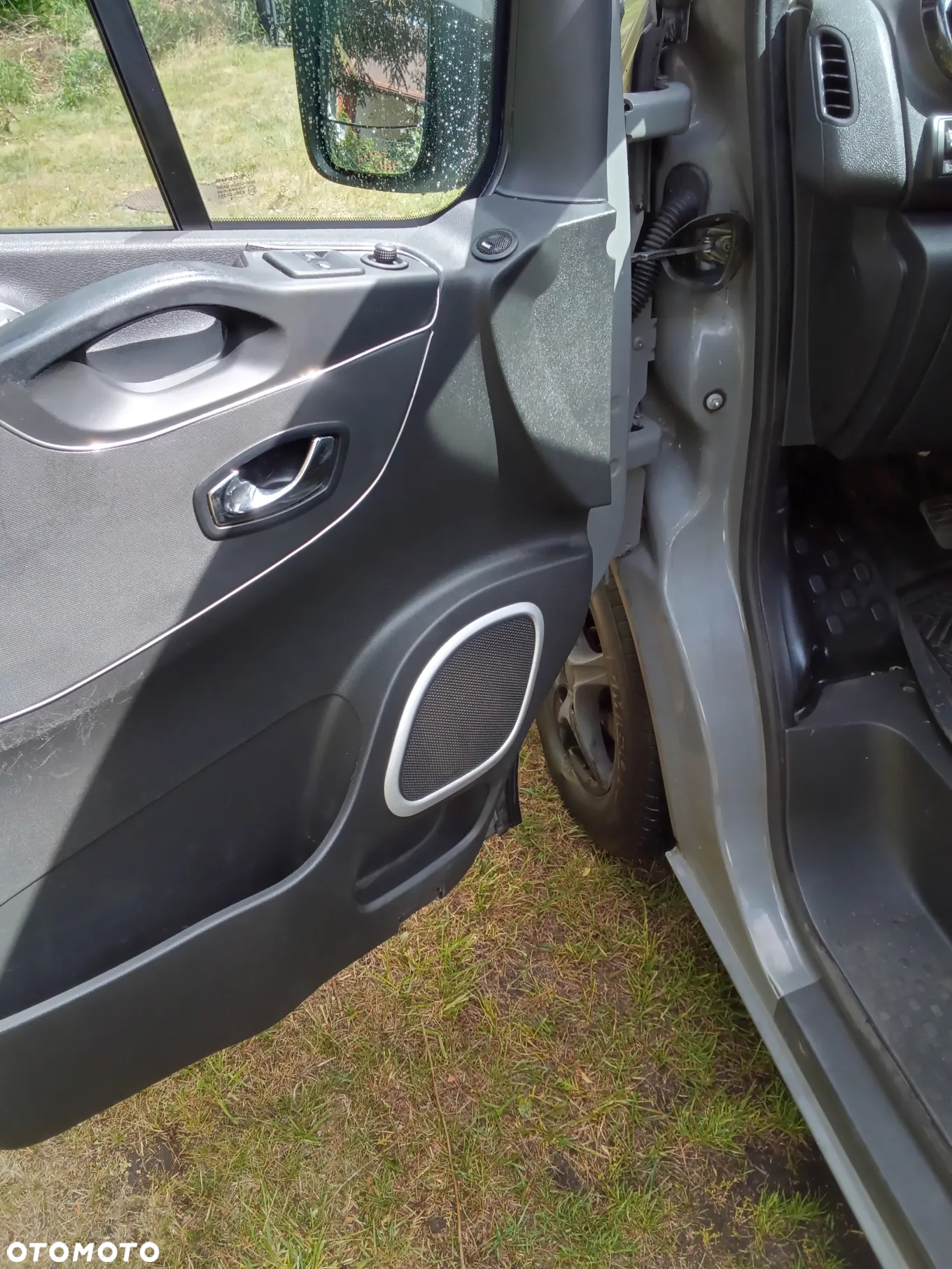 Opel Vivaro - 20
