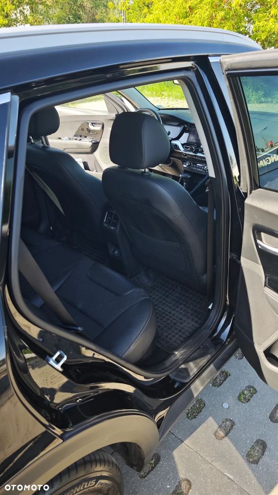 Kia Niro 1.6 GDI Hybrid Business Line - 12
