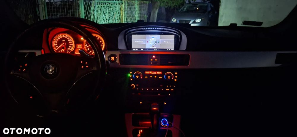 BMW Seria 3 - 18