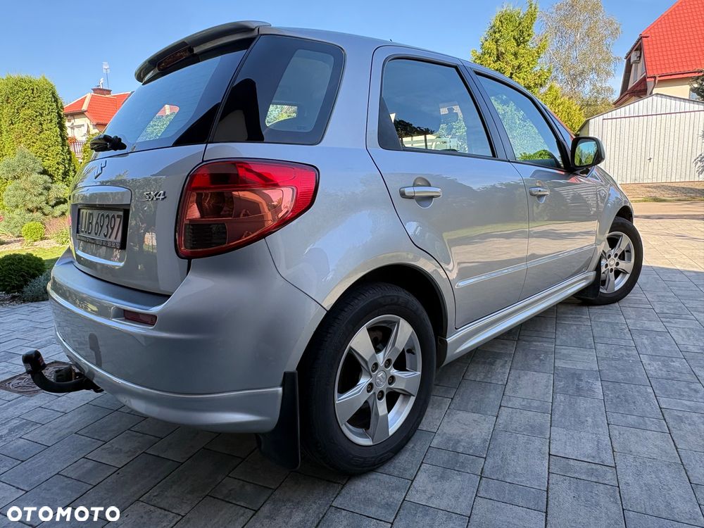 Suzuki SX4 1.6 VVT 4x2 Comfort - 5