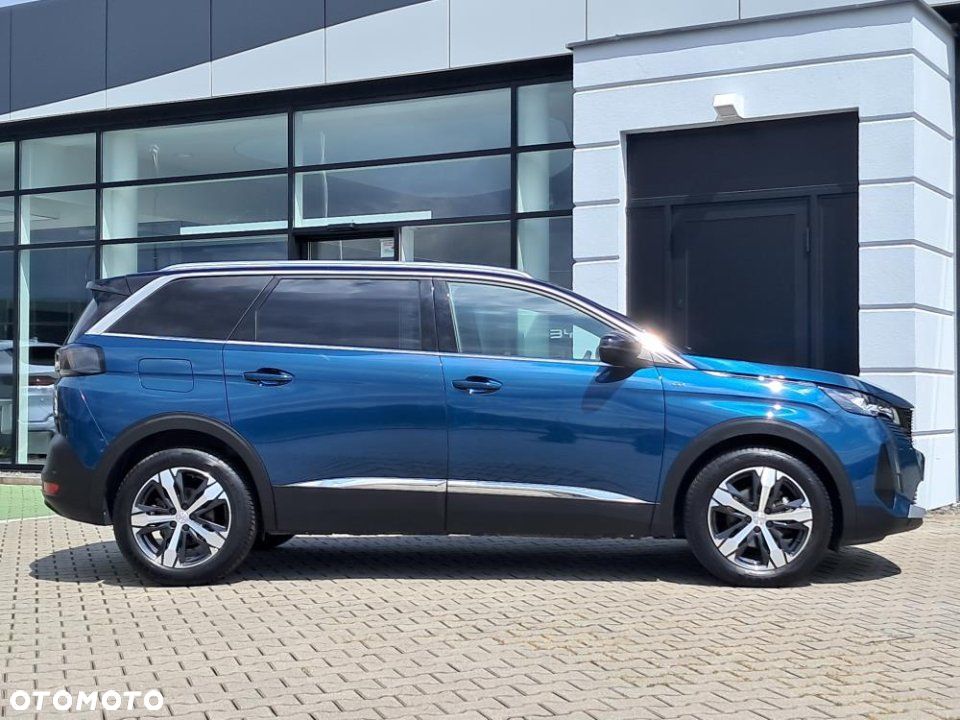 Peugeot 5008 - 6