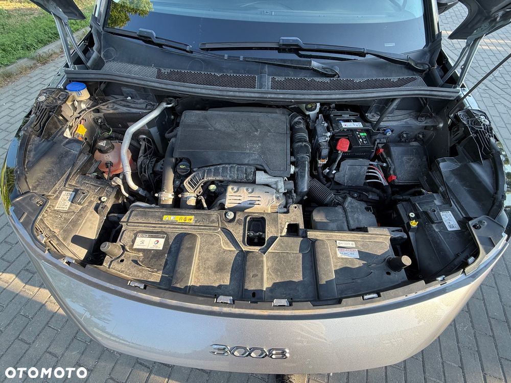 Peugeot 3008 1.2 PureTech Active Pack S&S - 39