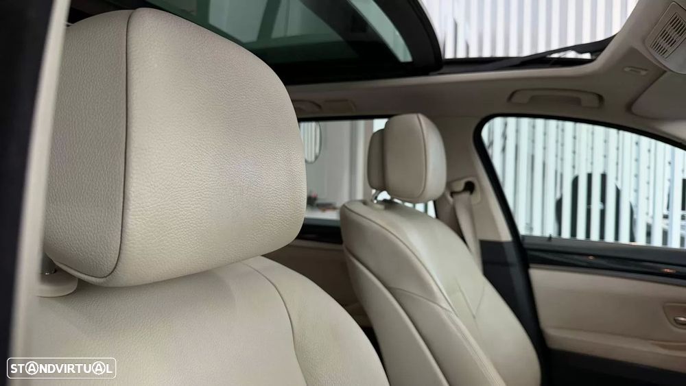 BMW 520 d Line Luxury - 15