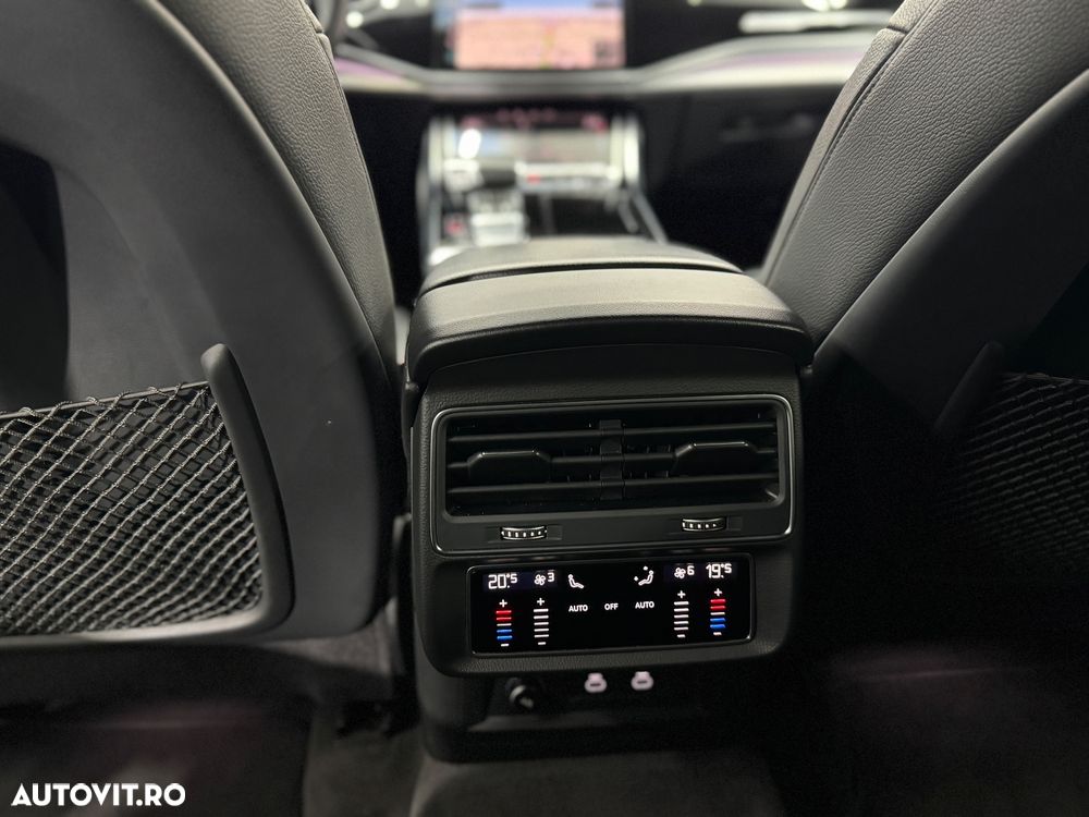 Audi Q8 3.0 55 TFSI quattro Tiptronic MHEV - 23