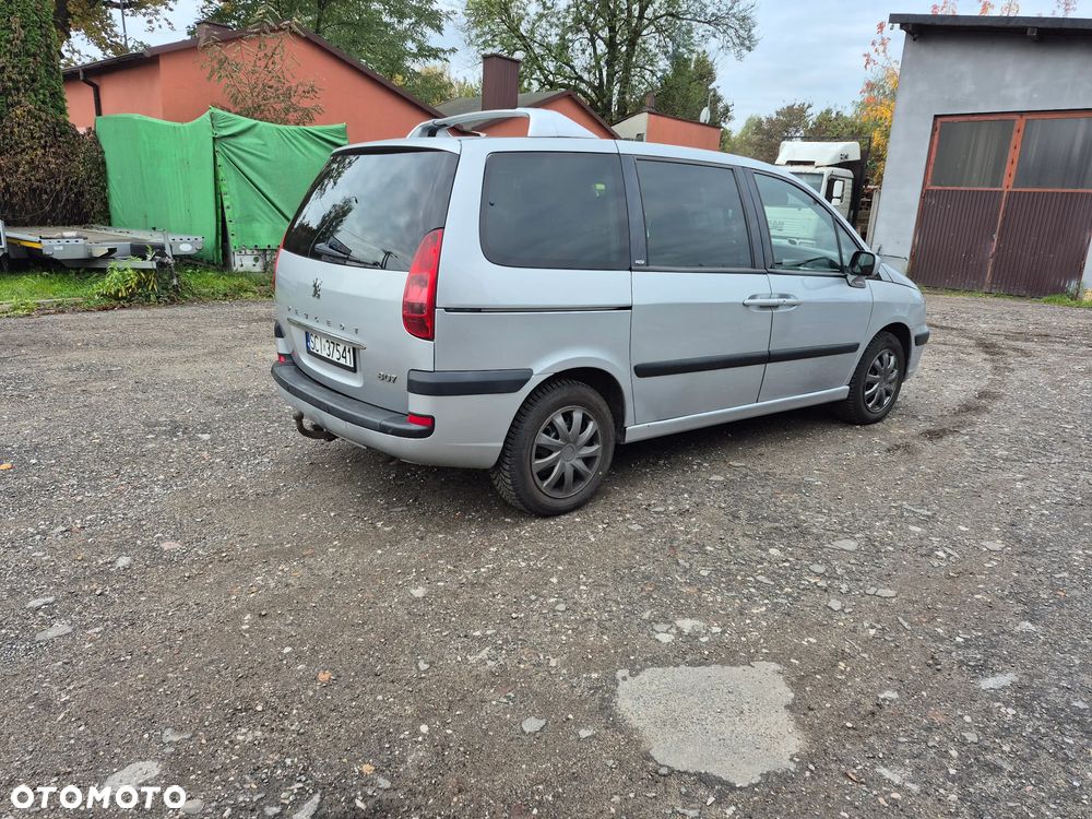 Peugeot 807 - 8