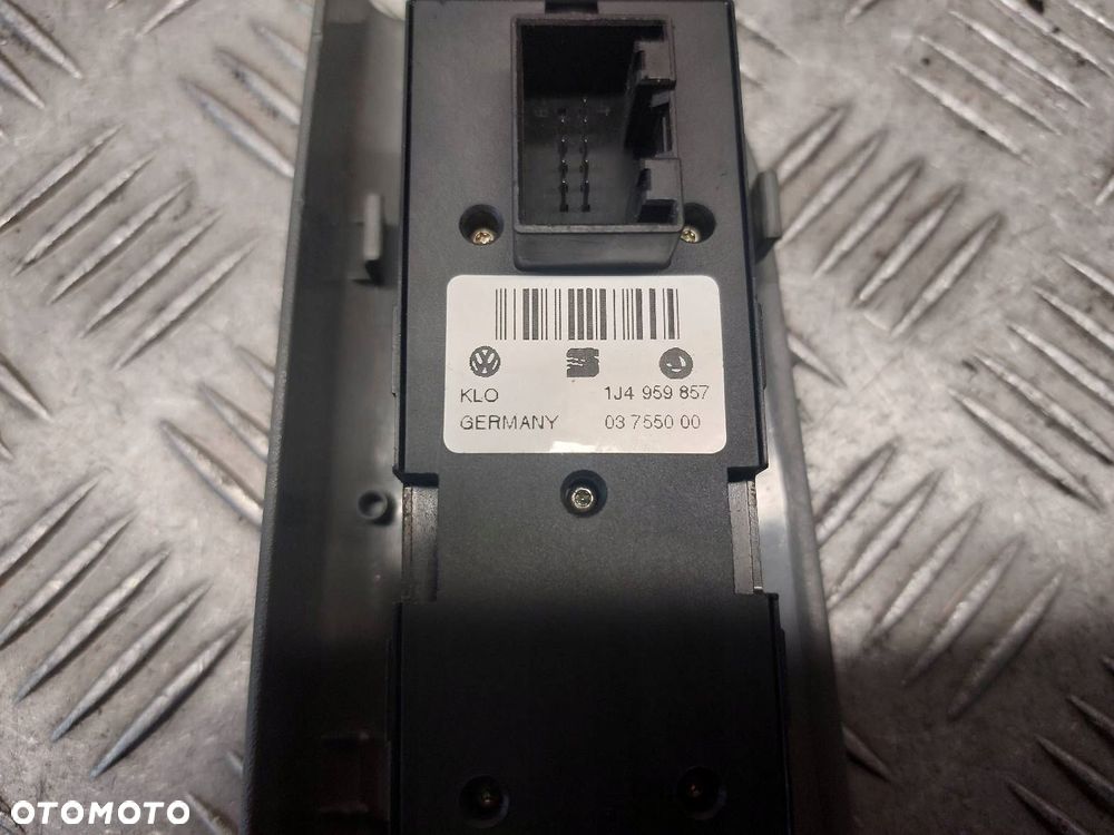 PRZEŁĄCZNIK SZYB LEWY PRZÓD SKODA OCTAVIA I 1J4959857 - 2