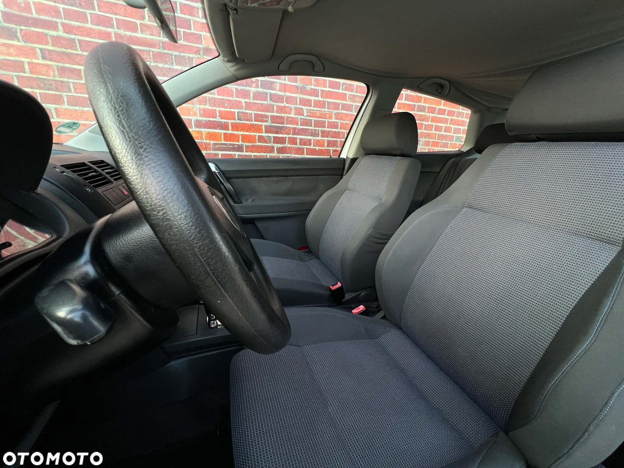 Volkswagen Polo - 13