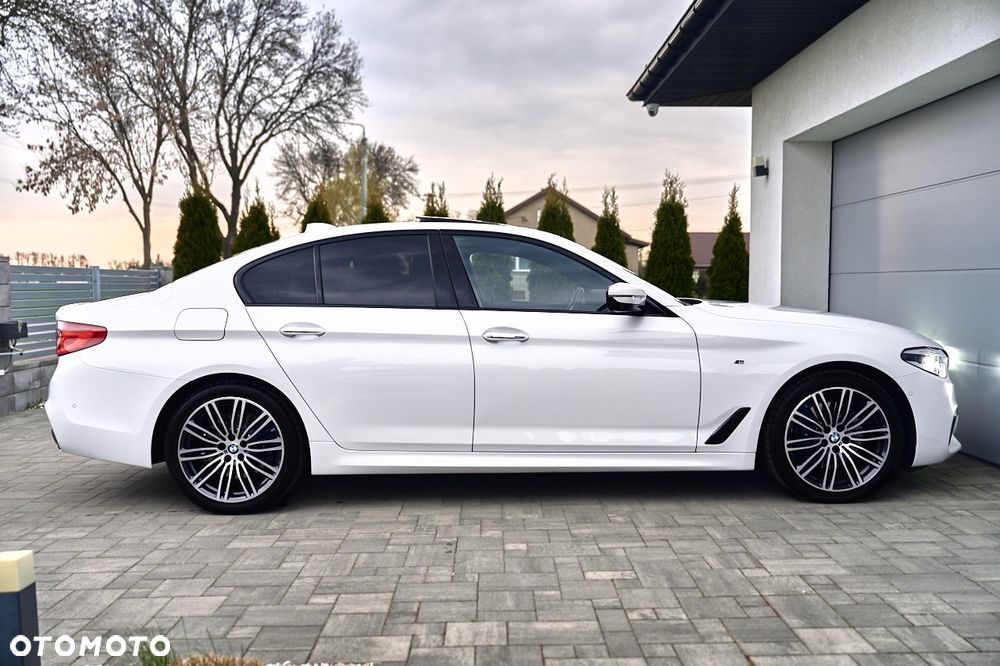 BMW Seria 5 530i xDrive M Sport sport - 18