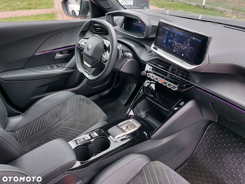 Peugeot 2008 1.2 PureTech GT S&S EAT8 - 3