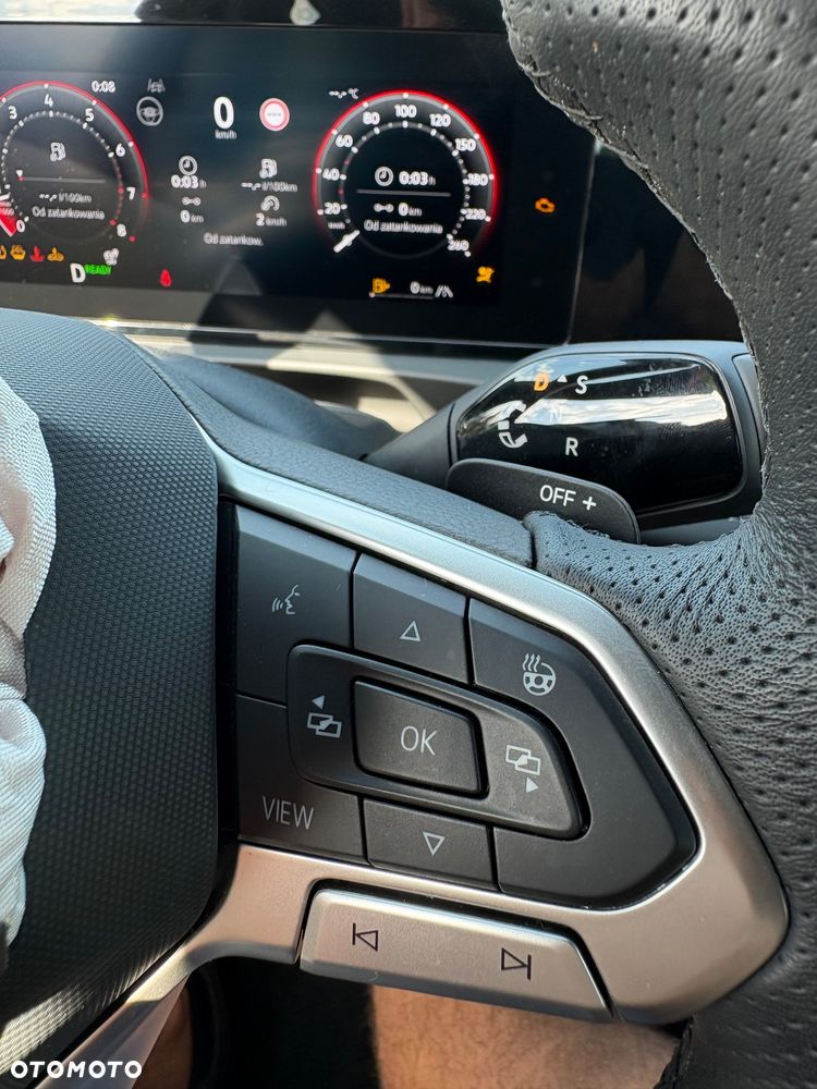 Volkswagen Tiguan 1.5 eTSI R-Line Plus DSG - 24