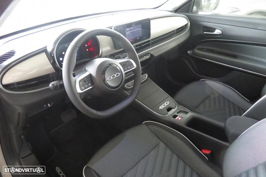 Fiat 600 1.2 Hybrid Icon - 7