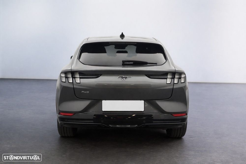 Ford Mustang Mach-E AWD PREMIUM - 2