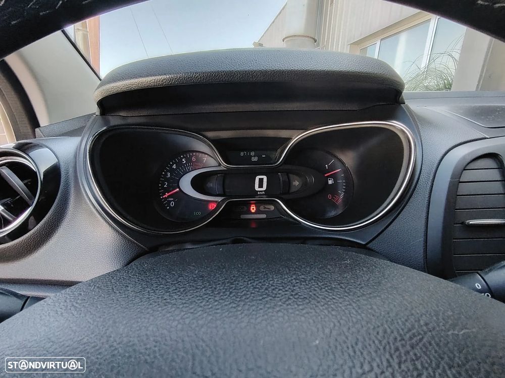 Renault Captur 0.9 TCE Exclusive - 6