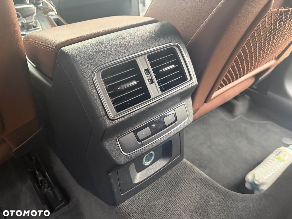 Audi Q5 2.0 TFSI Quattro S tronic design - 6