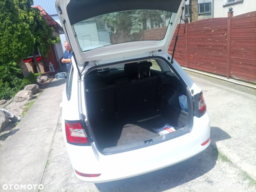 Skoda Fabia 1.0 Active - 2