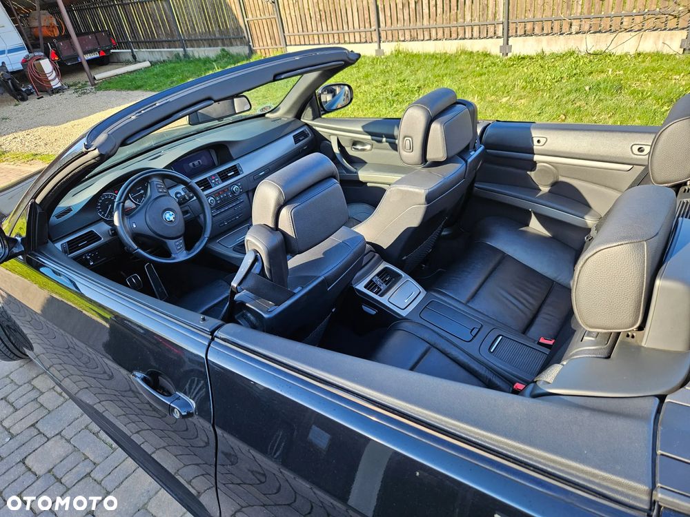 BMW Seria 3 320d DPF M Sport Edition - 19