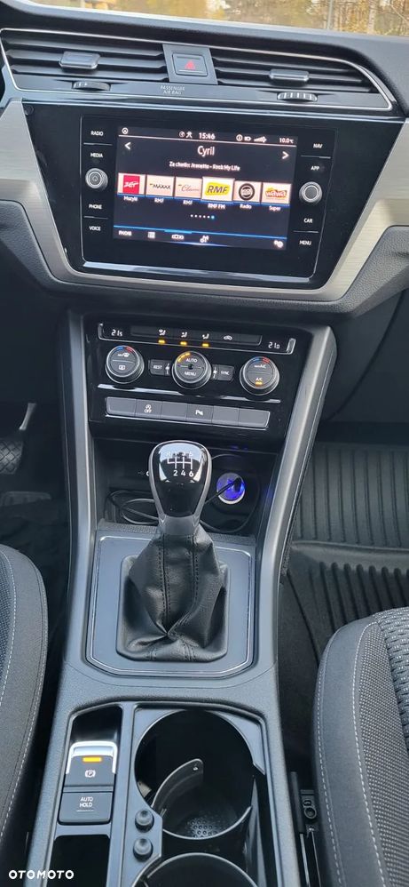Volkswagen Touran 2.0 TDI BMT SCR Comfortline - 17