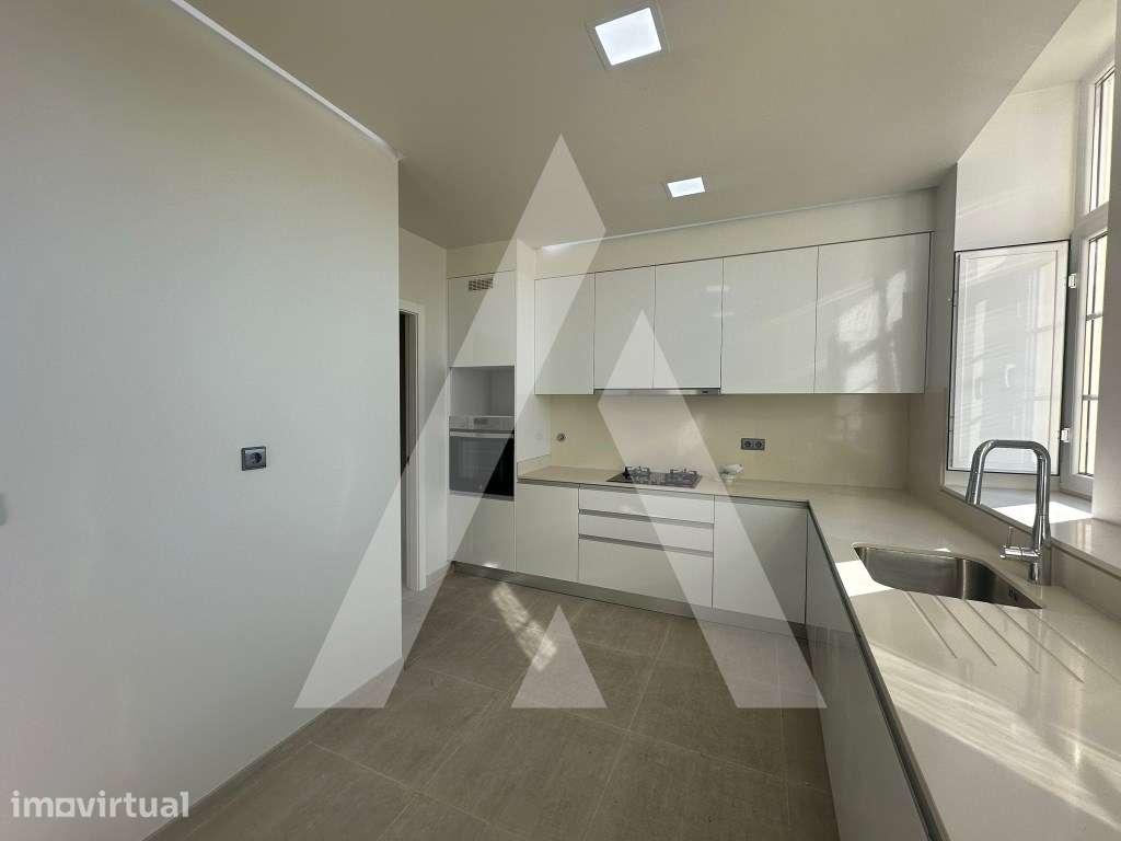 Apartamento T3 no Troviscal - Grande imagem: 2/31